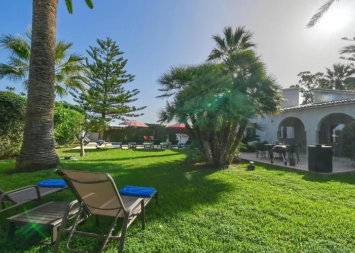 Marinas 8 By Aguilarent